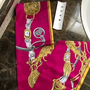 HERMES Maxi Twilly silk scarf